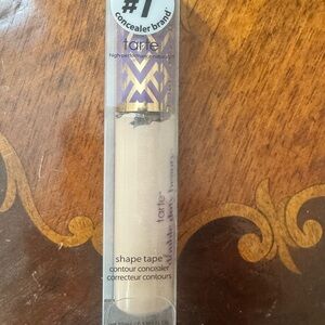 Tarte Shape Tape Contour Concealer - Light Beige vegan make up